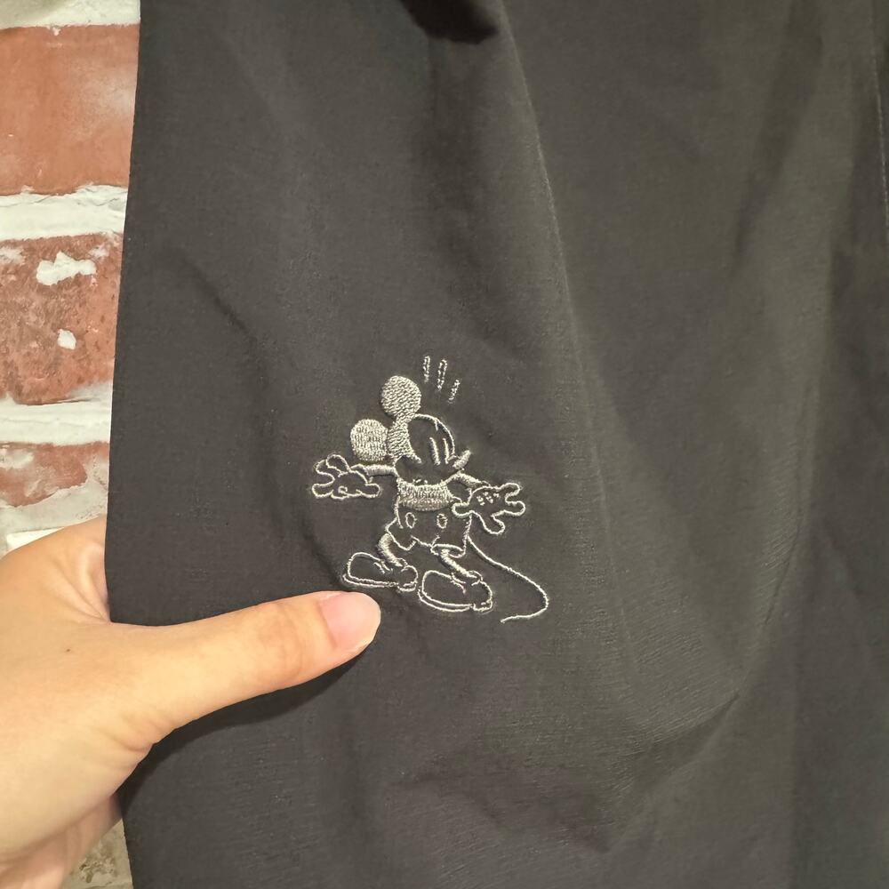 FIGS Disney Mickey Mouse Scrub Top Black V Neck Zip Pocket XXS W20SW1042 - Picture 9 of 9